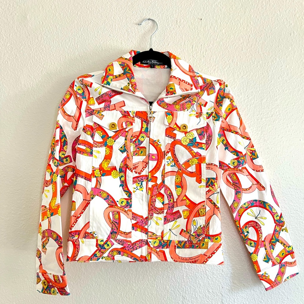 Salvatore Ferragamo white and orange jacket with a zipper